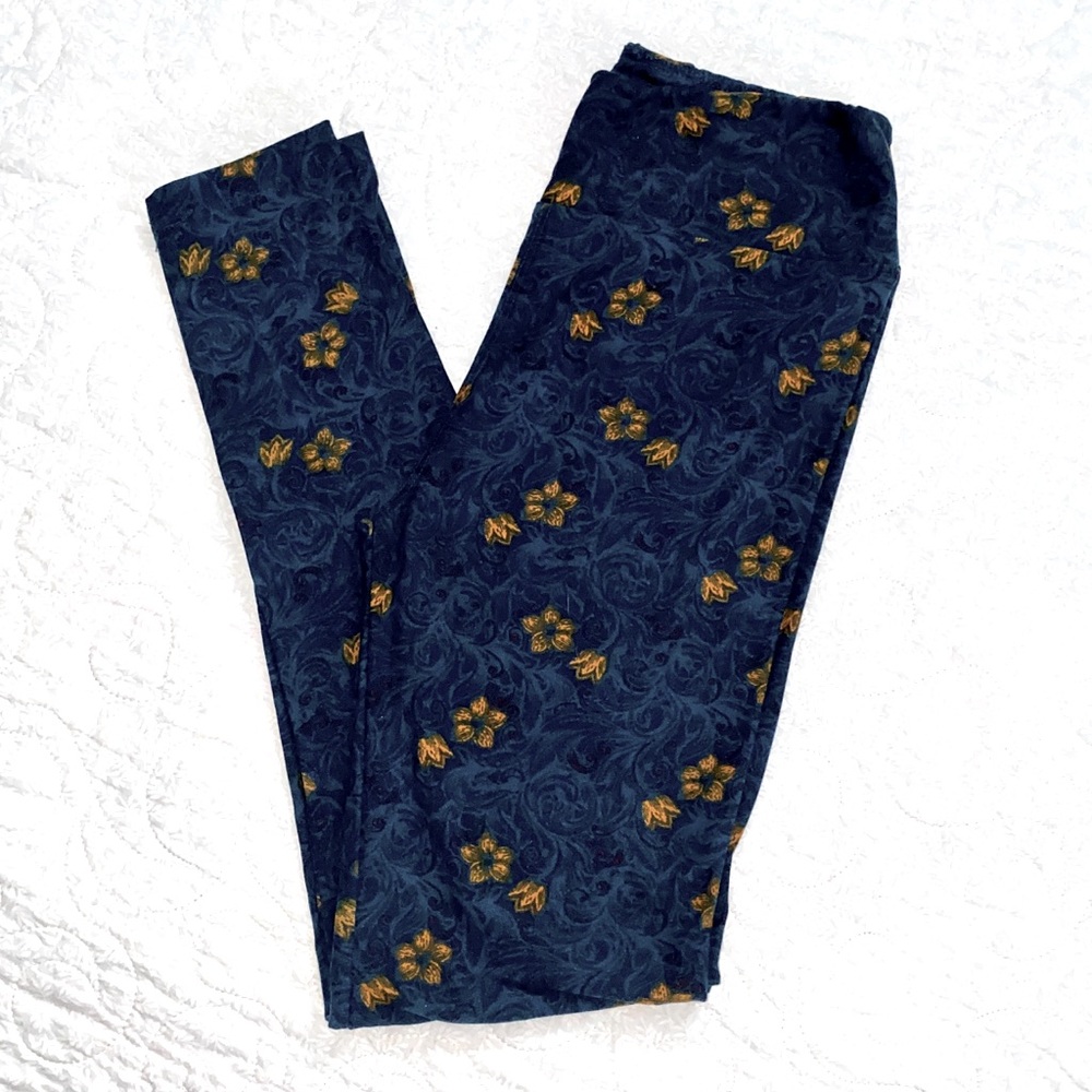NWOT LLR Leggings Size OS Floral